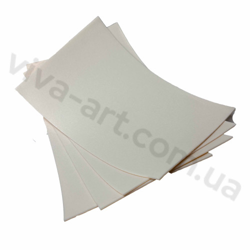 Защитный лист из поролона с клеевой фиксацией 19.4х30 см, толщина 2 мм, Fresco (Испания)