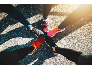 "Стопа атлета" - проблема людей с высокой нагрузкой на стопы и ношением закрытой обуви (спортсменов, военных и других).